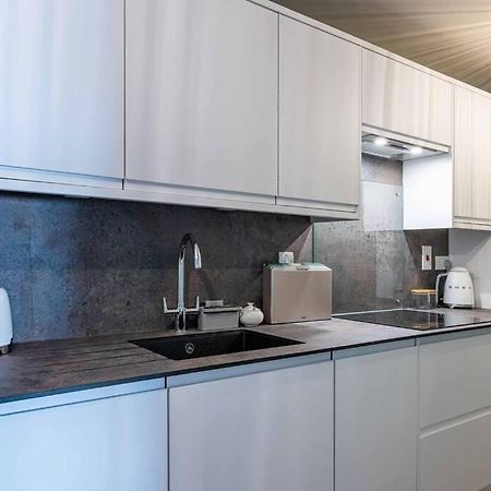 Modern, Relaxing 1 Bed Apartment Bath Esterno foto