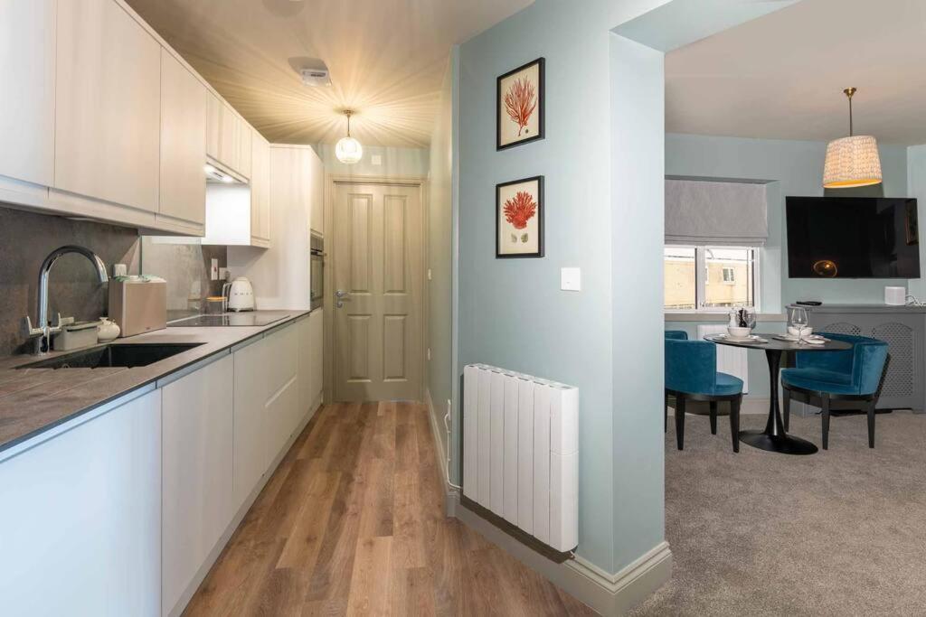 Modern, Relaxing 1 Bed Apartment Bath Esterno foto